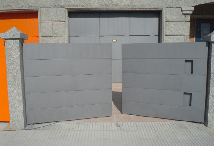 puertas batientes - Reparación Mantenimiento Puertas Garaje Batientes Valencia