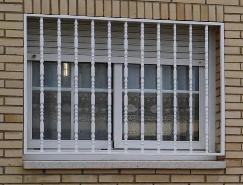 reja fija rombos 04 - Rejas Seguridad