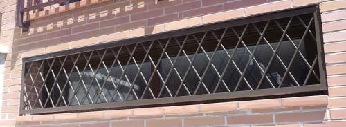 reja fija rombos 11 - Rejas Ventanas