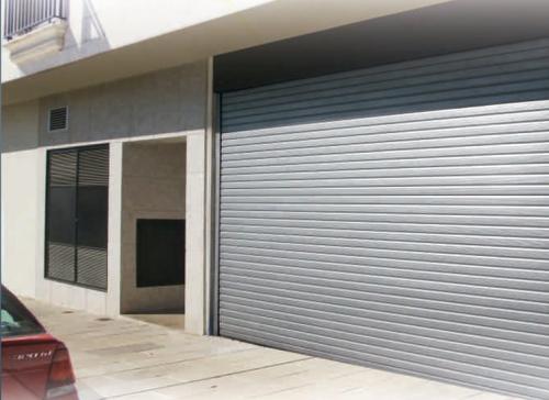 cierre enrollable comercio 3 - Reparación Mantenimiento Puertas Garaje Enrollables Valencia